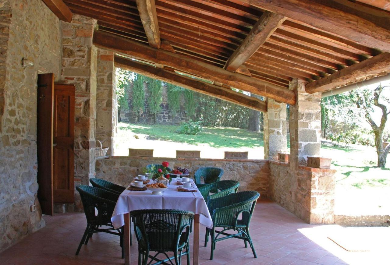 Pozza Di Volpaia By Salogi Villas Radda in Chianti Exterior photo